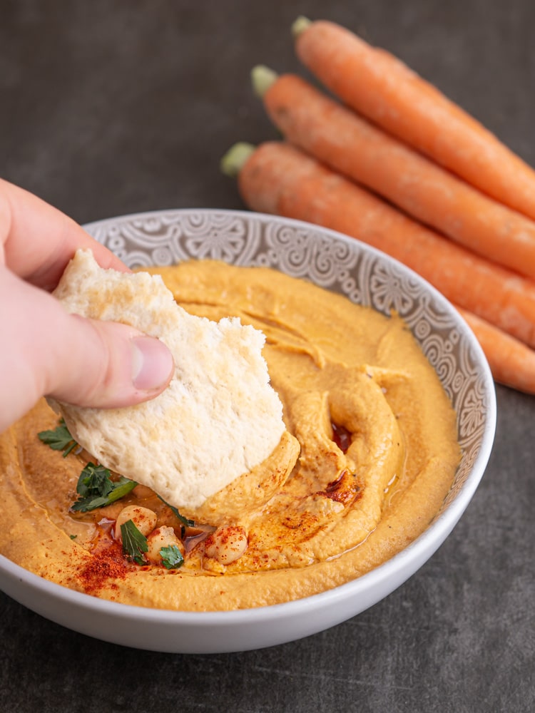 Przepis na Hummus z pieczoną marchewką